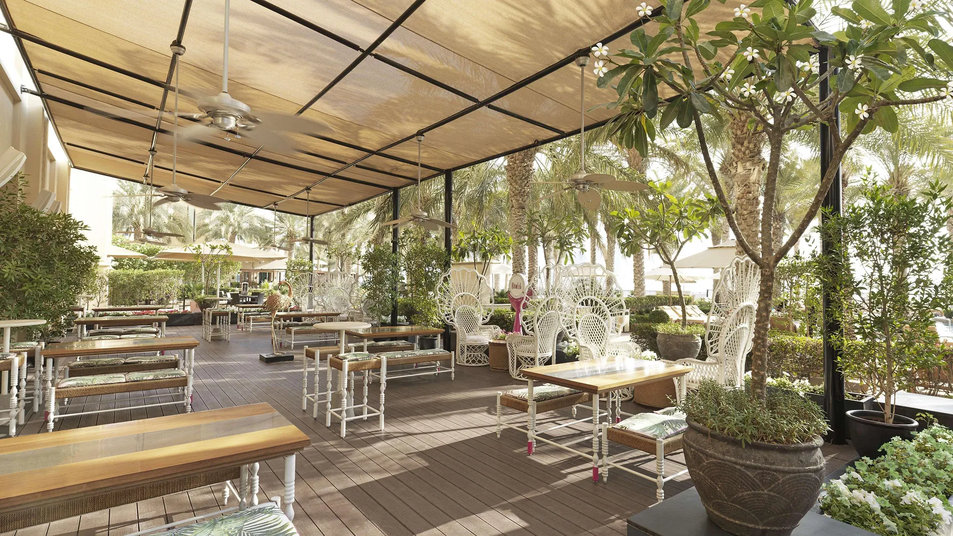 Fairmont The Palm Hotel Dubai