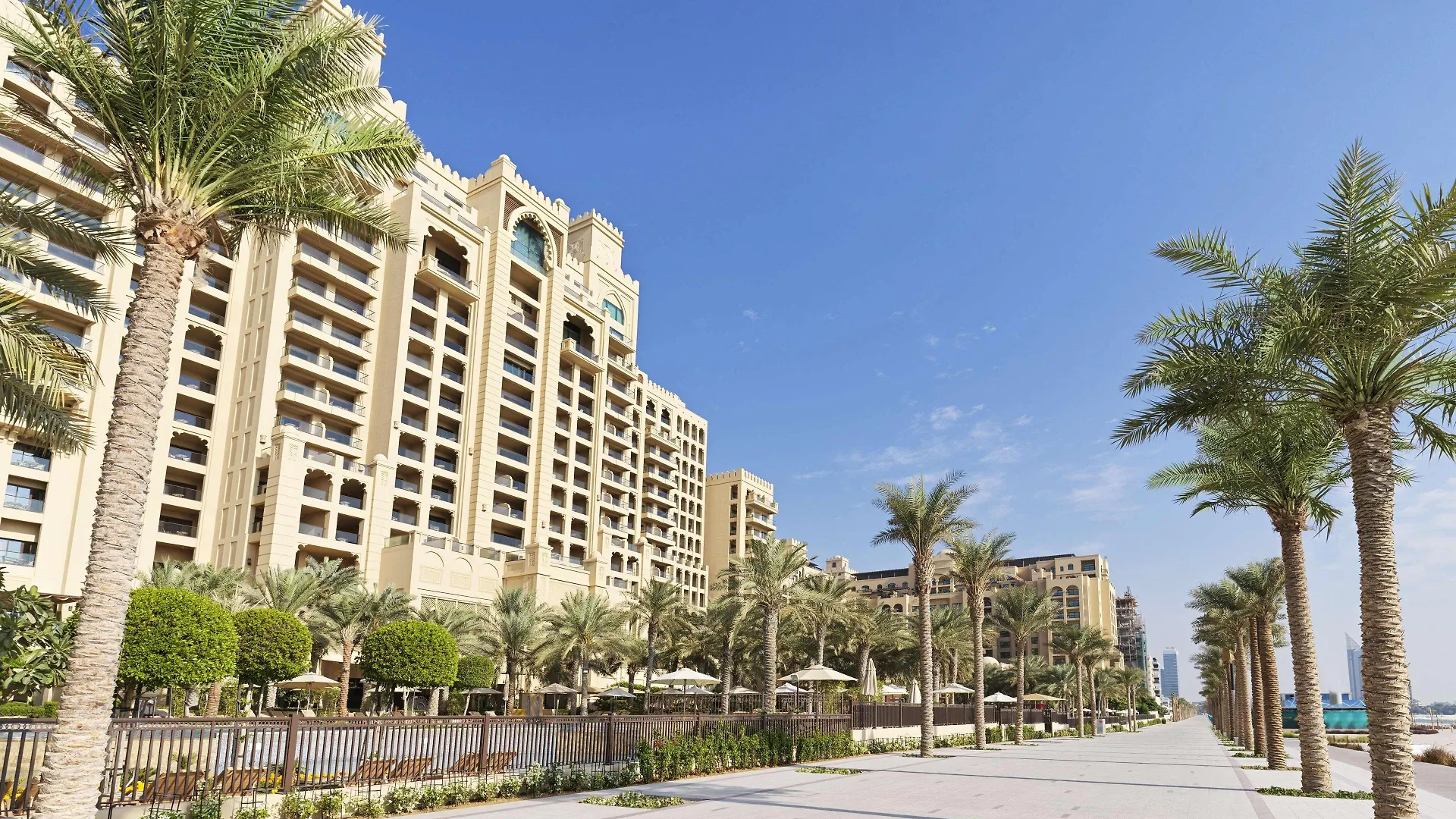 Fairmont The Palm Hotel Dubai 5*,