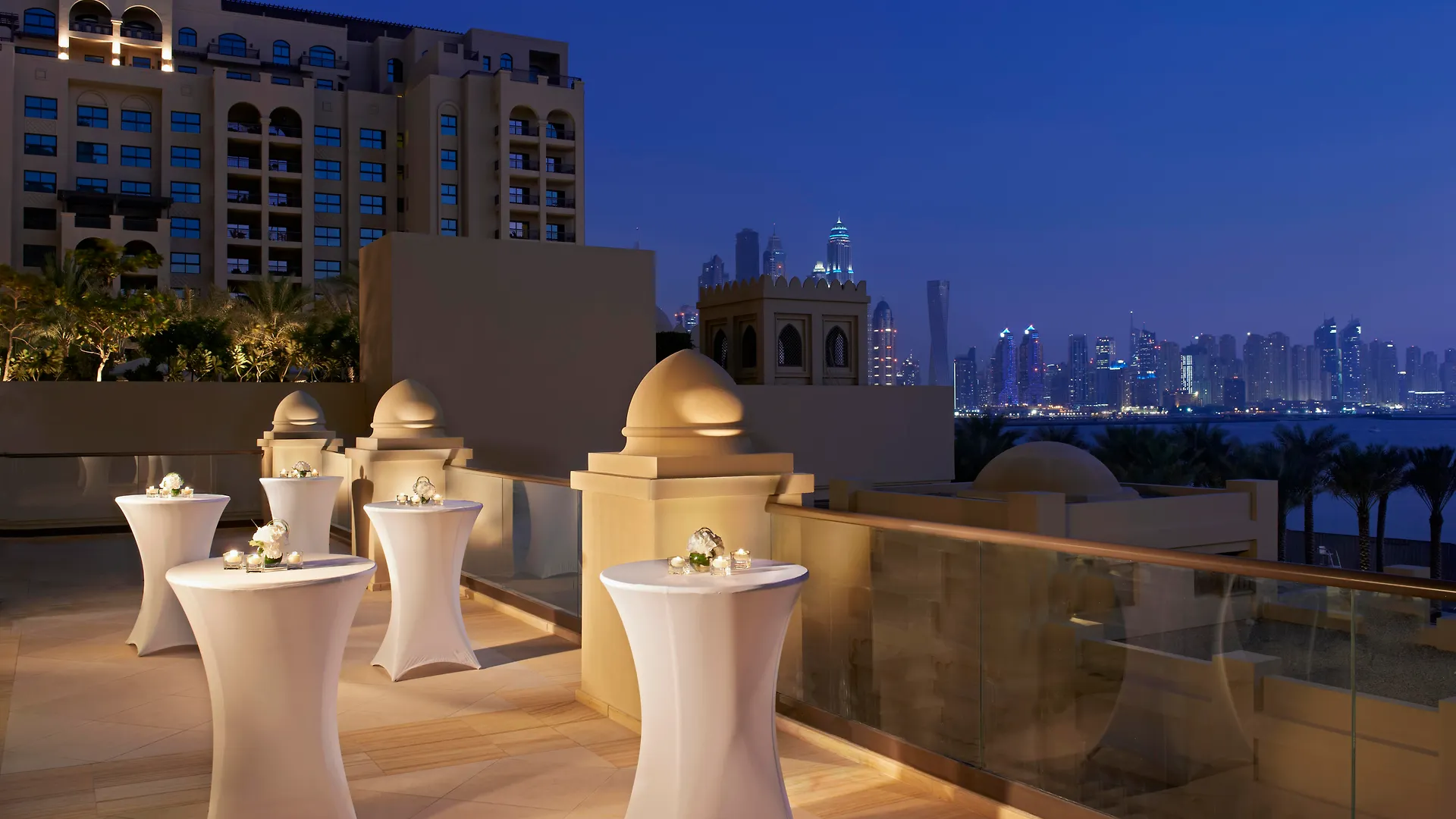Fairmont The Palm Hotel Dubai 5*,